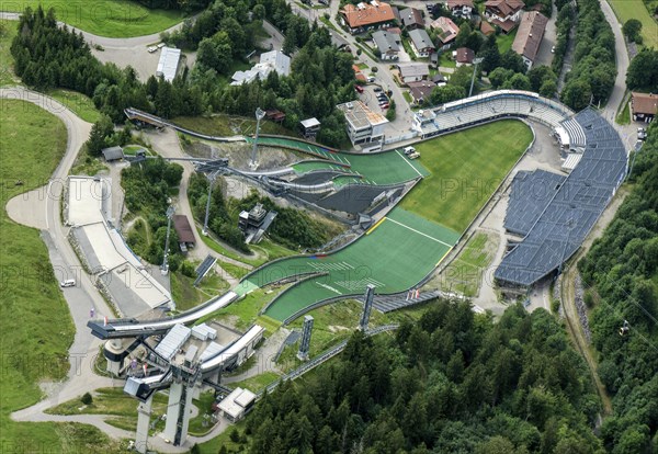 Ski jump arena