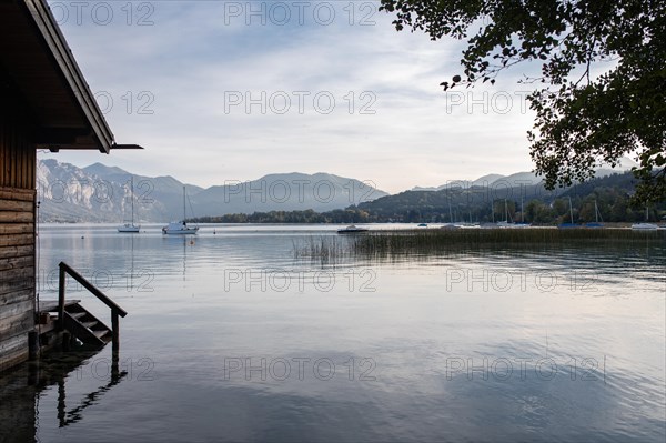 Attersee in front of Hoellengebirge