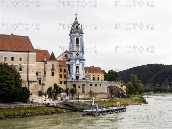 Boat landing stage in front of the baroque church of Duernstein Abbey