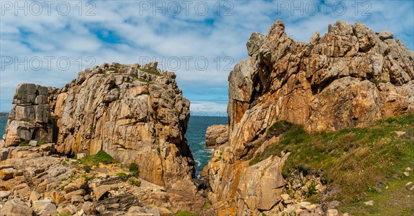 Panoramic view of the beautiful coastline at low tide of Le Gouffre de Plougrescant