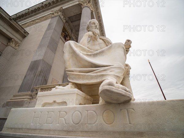 Statue of Herodotus