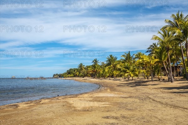 The beautiful beach of Sandy Bay on Roatan Island. Honduras