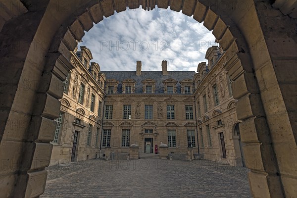 Hotel de Sully in Paris