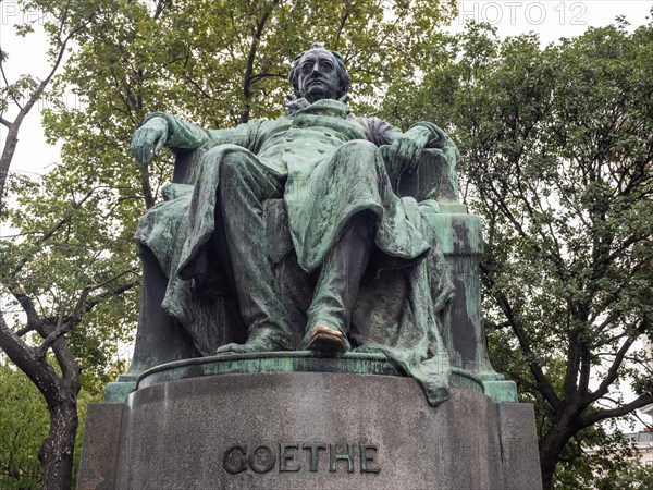 Goethe Monument in front of Stadtpark