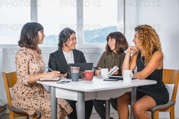 Session young entrepreneurs in the office