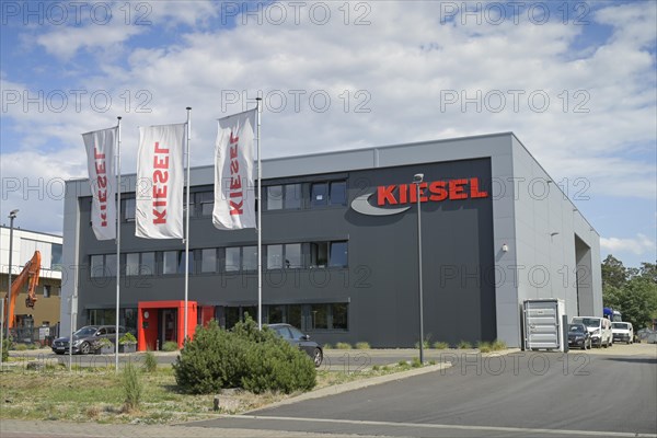 Kiesel Centre for Construction and Handling Machinery