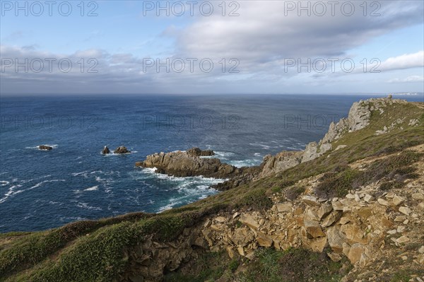 Rocky coast at Pointe de Brezellec