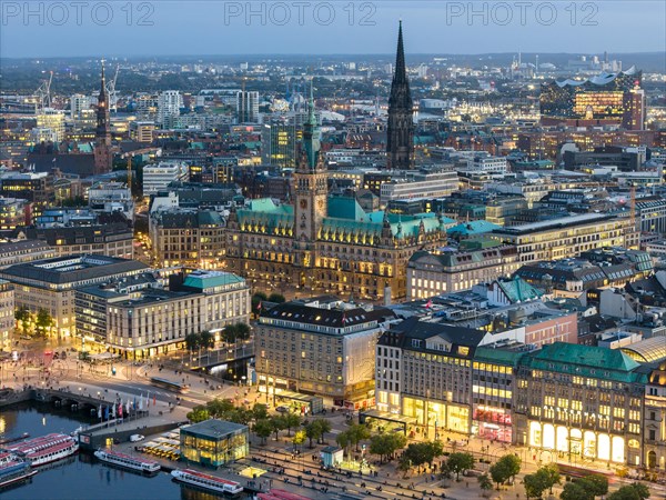 Aerial view of the Inner Alster with Jungfernstieg