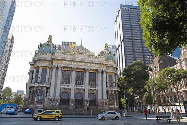 Theatro Municipal or Municipal Theatre at Praca Floriano or Cinelandia