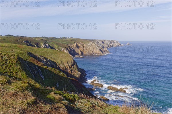 Rocky coast at Pointe de Castelmeur