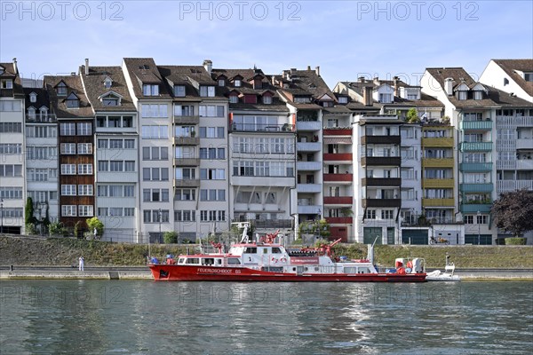 Fireboat Basel City