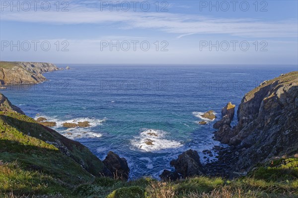 Rocky coast at Pointe de Castelmeur