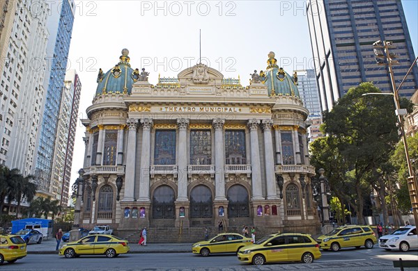 Theatro Municipal or Municipal Theatre at Praca Floriano or Cinelandia