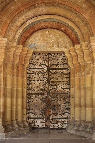 Church door with fittings to the monastery church of the former Cistercian Abbey