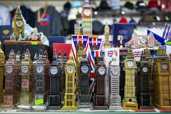 Big Ben Statues