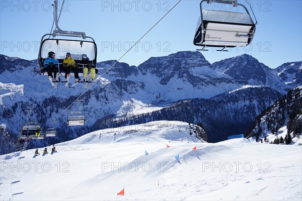 Chairlift ski