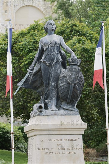 War Memorial Monument aux Soldats et Marins du canton morts pour la Patrie