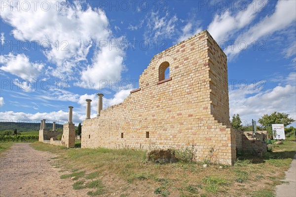 Reconstructed villa rustica with columns