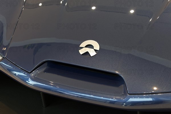 Nio logo on bonnet