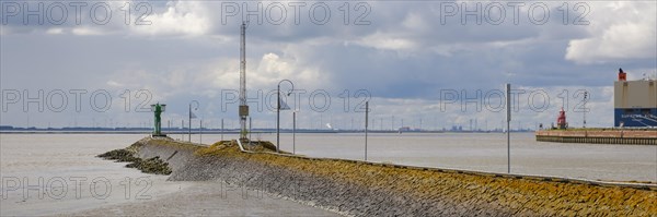 Lighthouse at the east pier