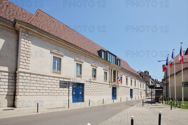 Palais de Justice with French national flags