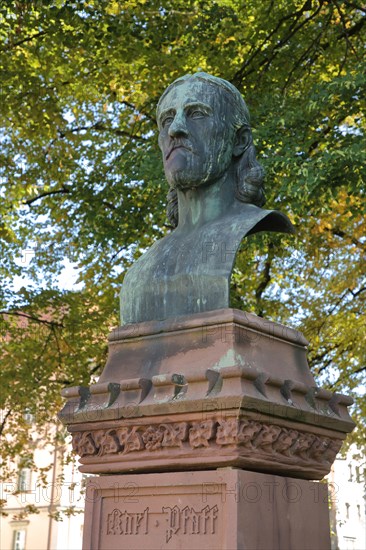 Monument to educator Karl Pfaff