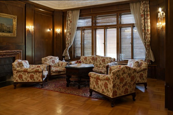 Salon