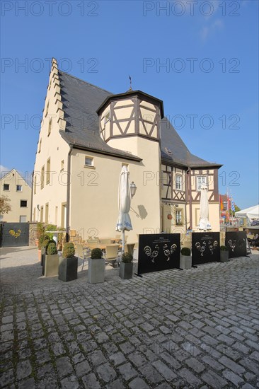 Former keeper's house and present restaurant