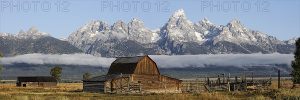 Old barn in front of the Teton Range