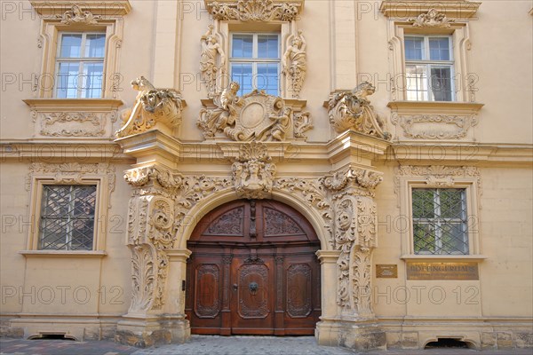 Portal with sculptures and ornaments from the baroque Boettingerhaus