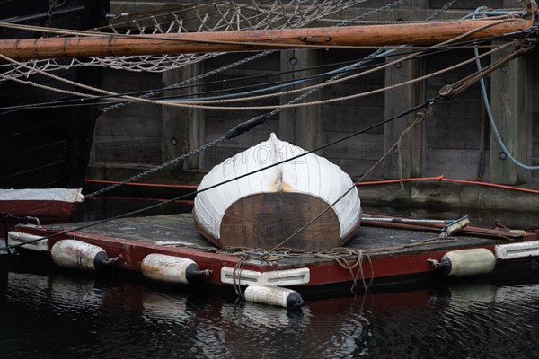 White rowing boat