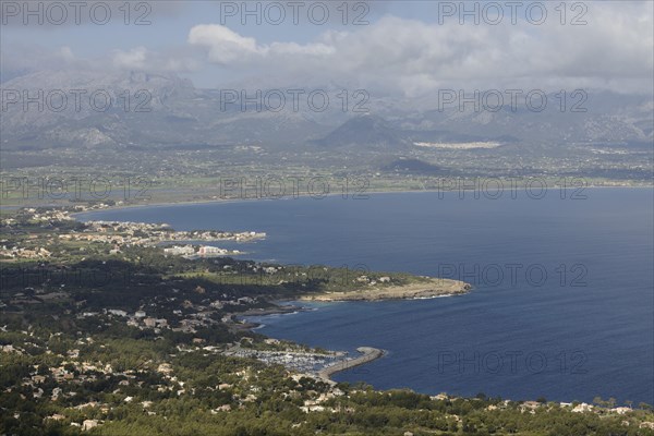 View from the peninsula La Victoria to the bay of Pollenca