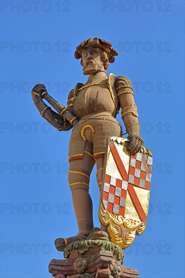 Edelmann sculpture and Baden coat of arms