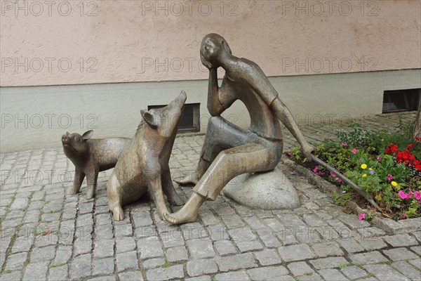Sculpture Pigherd by Peter Vollert 2003