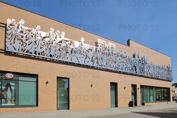 Staufer frieze by Helmut Maximilian Gruber-Ballehr