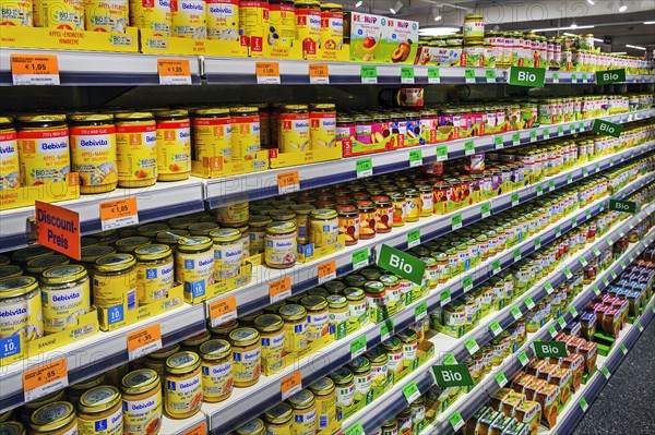 Shelves with organic baby food