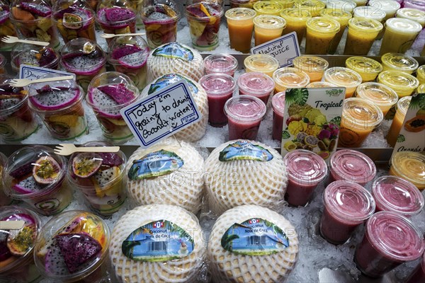 Stall with prepared fruits