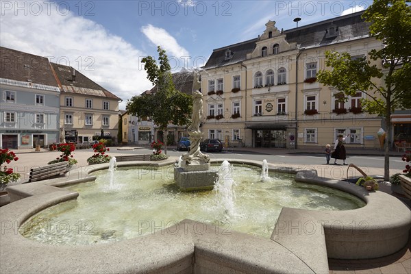 Nymph Fountain and Town Hall