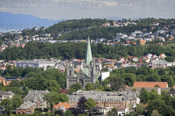 Nidaros Cathedral and Old Town