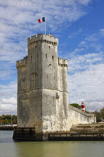 Medieval tower Tour Saint-Nicolas