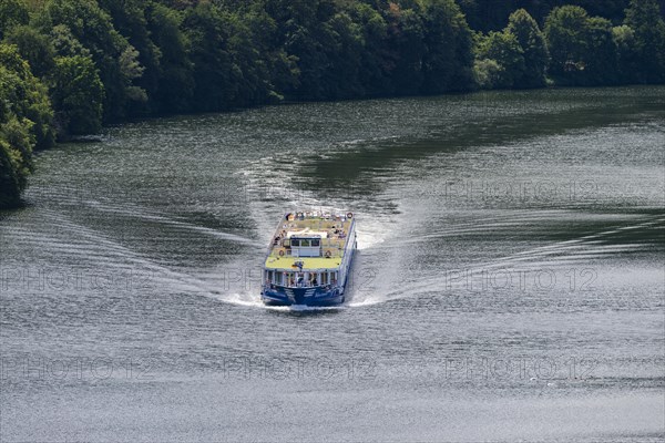 Cruise on a riverboat