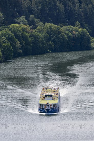 Cruise on a riverboat