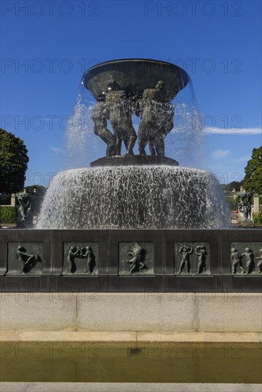 Fountain in Vigeland