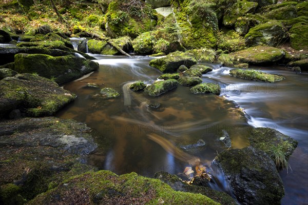 Höllfall river course in autumn