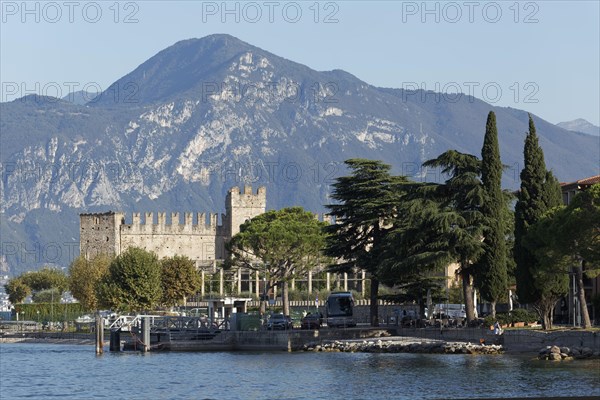 Torri del Benaco