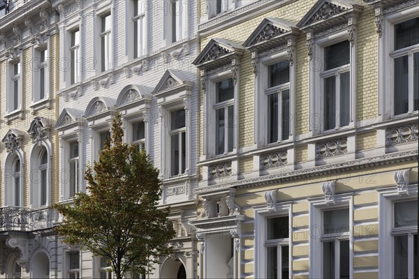 Row of houses with Wilhelminian style houses