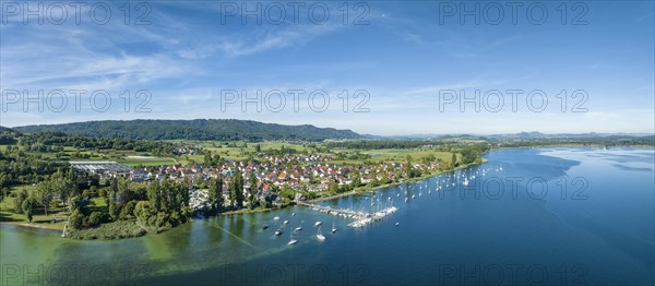 Aerial panorama of western Lake Constance with the Lake Constance municipality of Iznang on the Höri peninsula