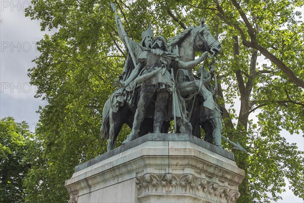 Equestrian statue of Charlemagne and his guards