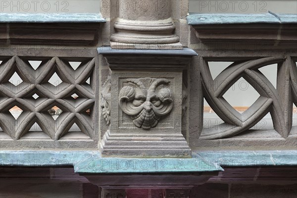 Grotesque on a column in the Pellerhof