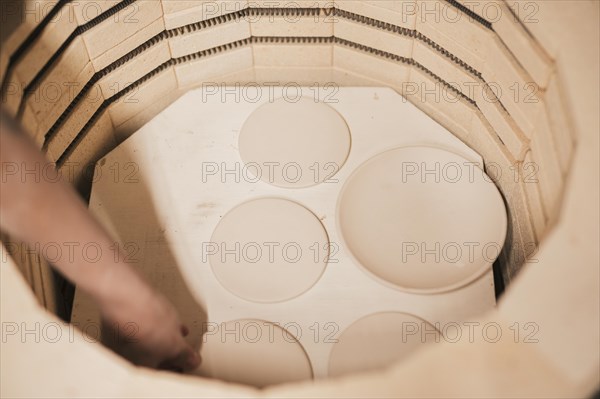 Drying process end molding before unglazed